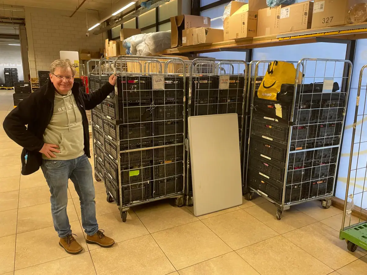 Foto bij 85 kratten voor de Voedselbank Den Bosch