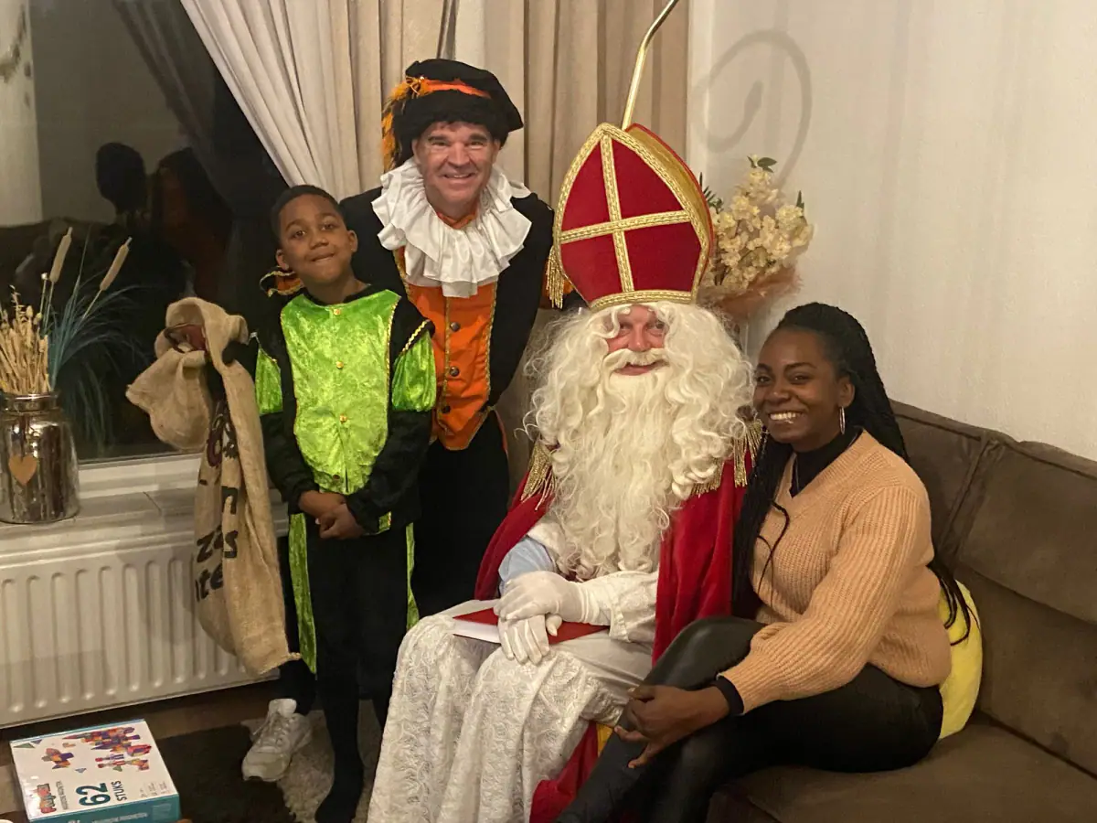 Foto bij Sinterklaas actie voor het minderbedeelde kind